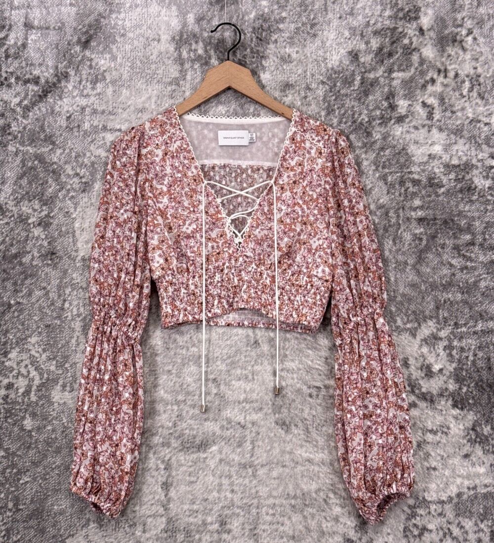 New Significant Others Top 6 Womens Floral Smocked Lace Up Crop Blouse